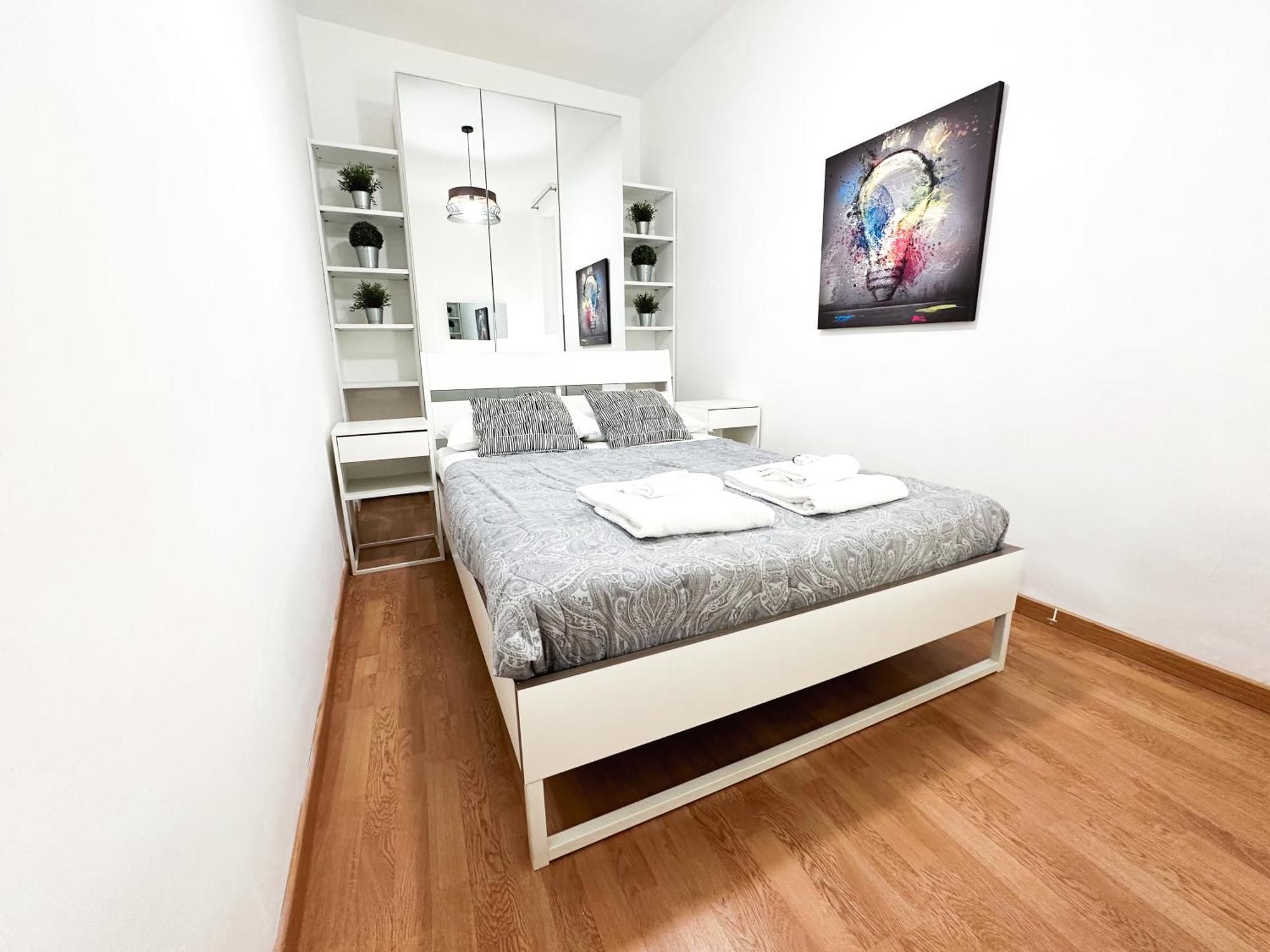 Apartment By The Colosseum - White Chic Flats ローマ エクステリア 写真
