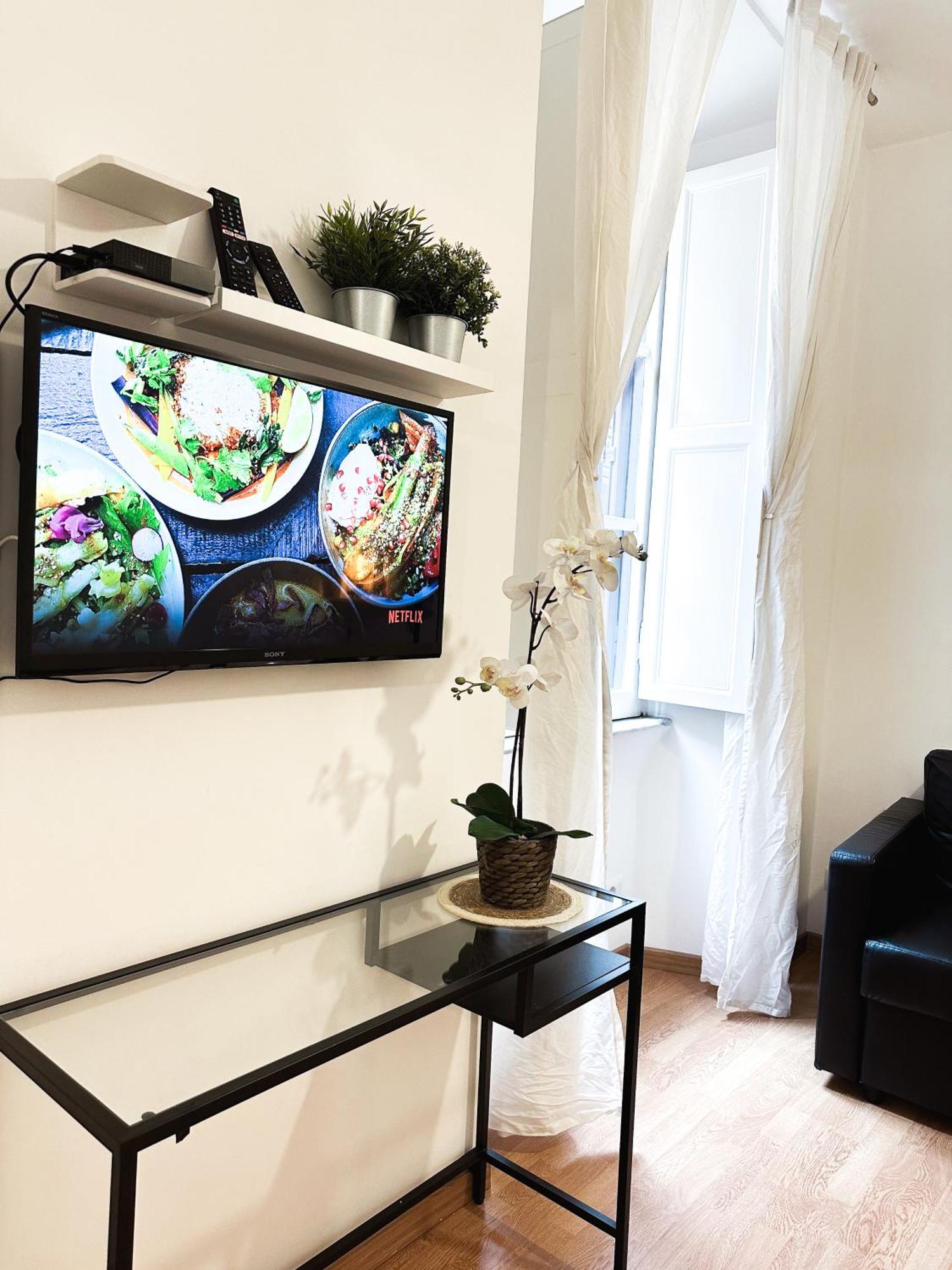 Apartment By The Colosseum - White Chic Flats ローマ エクステリア 写真